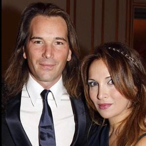 Raphaël né en 1990 d'une précédente relation ainsi que Mateo et Maya Lecat, nés en 2003 et 2004 de sa relation avec Mathieu Lecat.
Hélène Segata et Mathieu Lecat - Récital à quatre mains donné par Helène Merier et Brigitte Engerer au profit de la Fondation Recherche Cardio-Vasculaire à l'hôtel Marcel Dassault
Bestimage