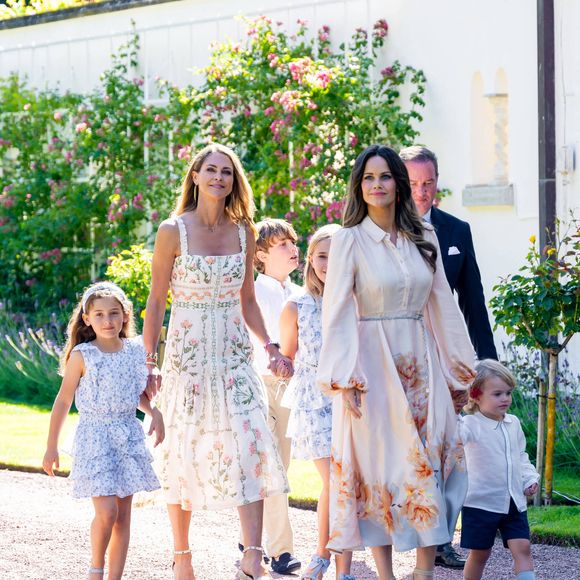 La princesse Madeleine,  Chris O´Neill, la princesse Leonore, le prince Nicolas, la princesse Adrienne, la princesse Sofia, le prince Julian  au palais Solliden sur l'île de Oland, à l'occasion du 47ème anniversaire de la princesse héritière, le 14 juillet 20240. © Dana Press / Bestimage