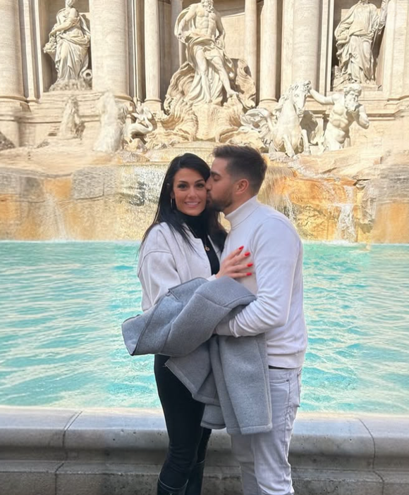 Sa fille Lina en souffre

Emilie de "Mariés au premier regard" à Rome avec Michaël, 23 février 2025