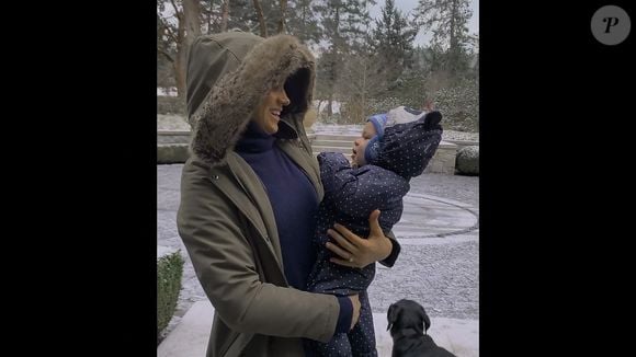 Le prince Harry, duc de Sussex et Meghan Markle, duchesse de Sussex, avec leurs enfants Archie et Lilibet. Backgrid UK/ Bestimage