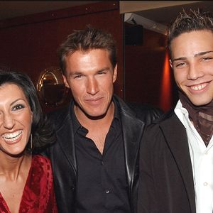 Mais en sortant du jeu, Laure de Lattre constate que la célébrité ne dure qu'un temps et a du mal à digérer le mauvais suivi des candidats par la production...

Laure de Lattre, Benjamin Castaldi et Steevy Boulay lors de la 5ème cérémonie des Ithème, récompensant les animateurs de chaînes cablées, Paris, France, le 26 mars 2002. © Francis Petit/Abaca