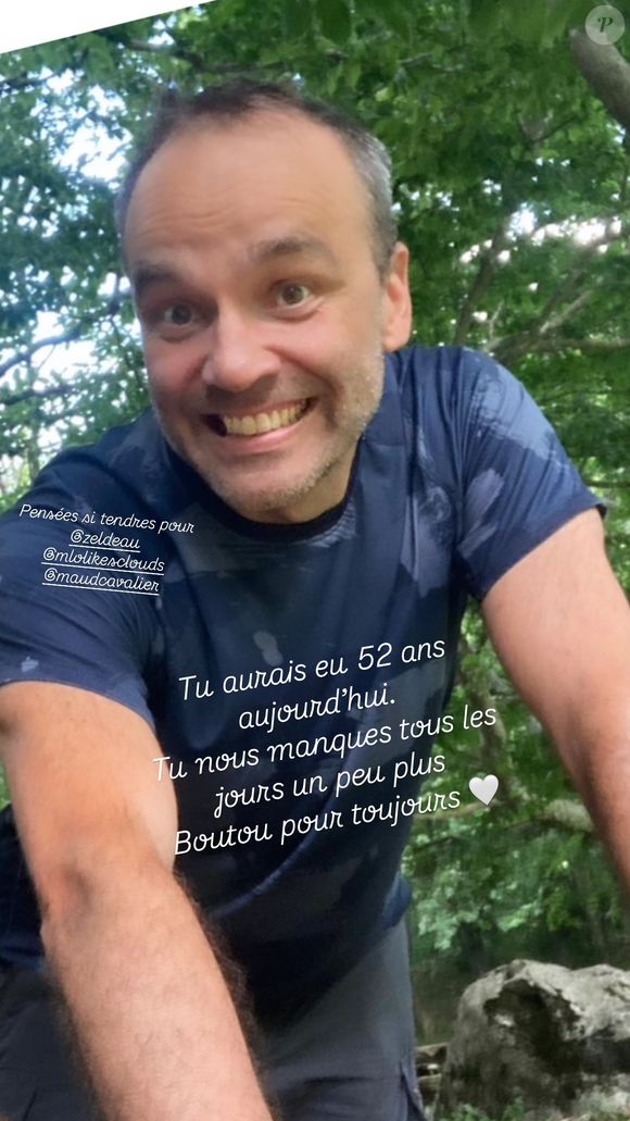 Guillaume aurait eu 52 ans

Faustine Bollaert rend hommage à son défunt ami Guillaume sur Instagram le 28 décembre 2024, jour de son 52e anniversaire