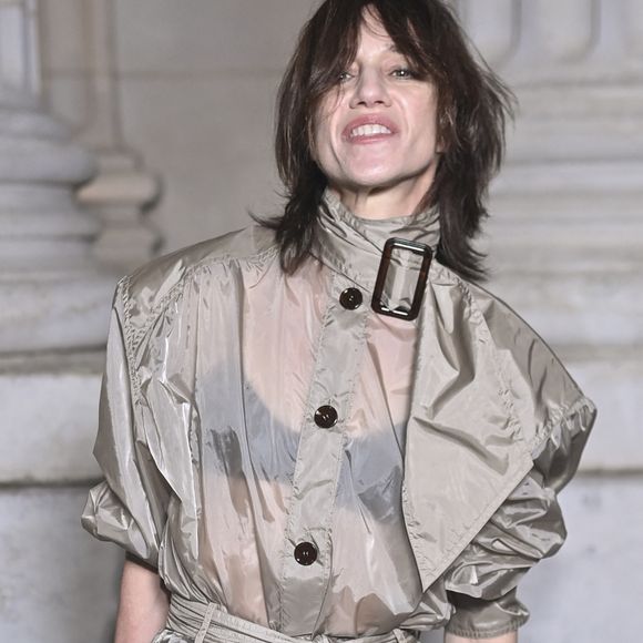 Charlotte Gainsbourg - Photocall du Défilé de mode Saint Laurent Collection Homme Printemps-Été 2026 dans le cadre de la Fashion Week de Paris, France, le 27 janvier 2026.
 
© Olivier Borde / Bestimage