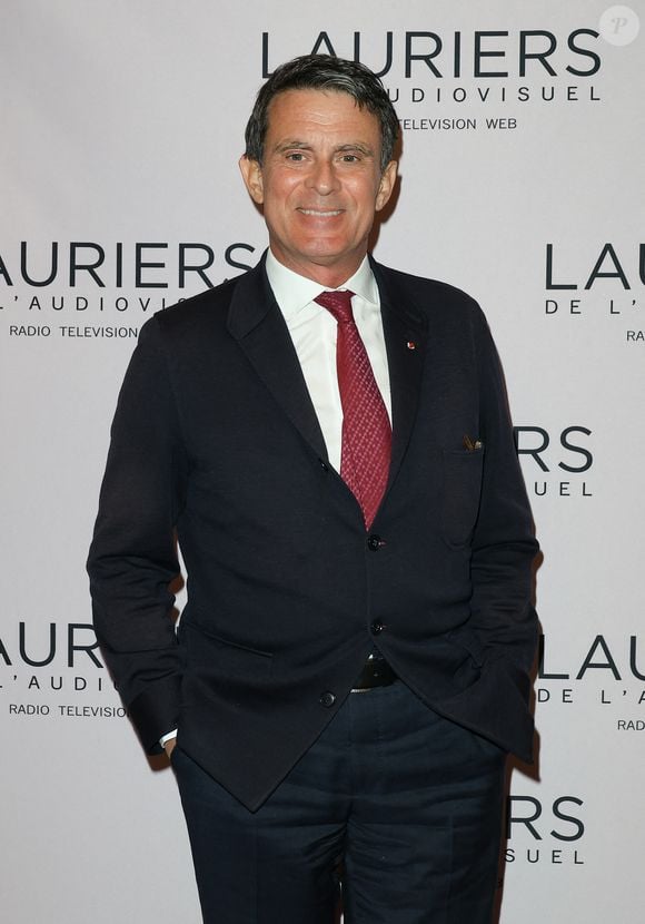 Manuel Valls - 29ème cérémonie des Lauriers de l'Audiovisuel au théâtre Marigny à Paris le 26 février 2024. © Coadic Guirec/Bestimage