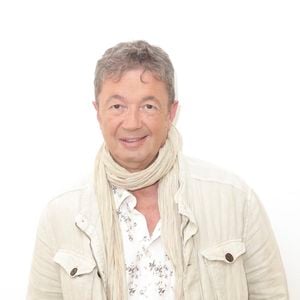 Frédéric Bouraly en backstage de l'émission TPMP People enregistrée le 1er juin, présentée par B.Montiel et diffusée le 03 juin sur C8 à Paris, France, le 1er juin 2023. © Jack Tribeca/Bestimage