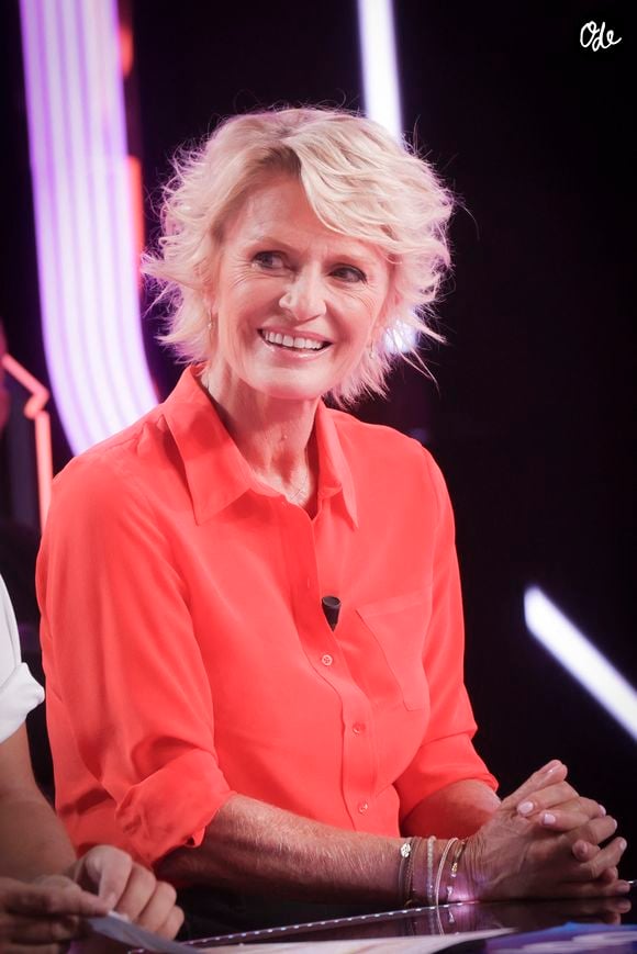 Sophie Davant - Sur le plateau de l’émission TPMP (Touche Pas à Mon Poste) présentée en direct par C.Hanouna et diffusée sur C8 - Paris le 07/09/2023 - © Jack Tribeca / Bestimage