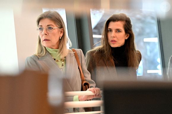 Le Prince Albert II de Monaco, la Princesse Caroline de Hanovre, Charlotte Casiraghi, et Mélanie-Antoinette de Massy ont inauguré la Médiathèque Caroline à Monaco le 10 décembre 2025.  Photo par Bruno Bebert/Pool/ABACAPRESS.COM