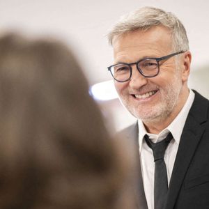 Laurent Ruquier lors de l'émission '20h de Ruquier' sur BFMTV à Paris, France, le 27 septembre 2023. Photo par Eliot Blondet/ABACAPRESS.COM