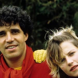 En France, à Bordeaux, rendez-vous avec Julien CLERC et sa femme Virginie Coupérie-Eiffel. Mars 1985.

© Michel Croizard via Bestimage