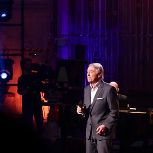 Exclusif - Salvatore Adamo lors de l'enregistrement de l'émission "Le Grand Echiquier - Spéciale Serge Gainsbourg" présentée par C.Chazal et A.Manoukian et diffusée le 7 avril 2026 sur France 2, à Paris, France, le 17 septembre 2025. © Jack Tribeca/Bestimage