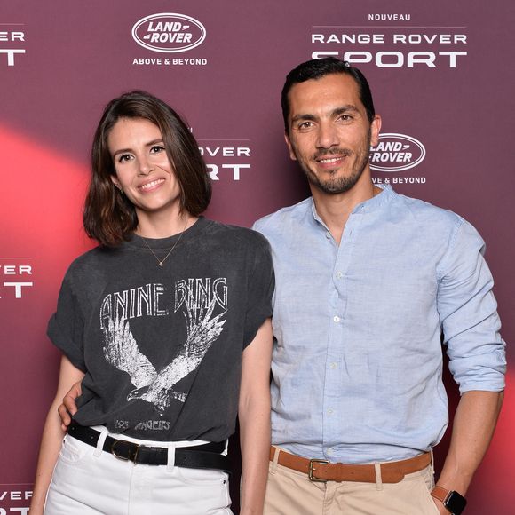 "Selma est trop jeune, elle a un peu plus de 2 ans. Avec la grande, Lila, qui a un peu plus de 6 ans, c'est différent. Elle m'a d'ailleurs donné la réplique quand je répétais mes scènes en tenant le rôle du petit garçon qui joue mon fils !", avait-elle raconté.

Exclusif - Louise Monot et son compagnon Samir Boitard - Phototocall de la présentation du nouveau Range Rover Sport à Paris le 19 mai 2022. © Veeren/Bestimage