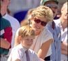 Cela ravive-t-il des souvenirs difficiles pour Harry, fils de la regrettée Lady Diana

La princesse Diana avec son fils Harry lors du grand prix Silverstone (archive)
©ALPHA AGENCY / BESTIMAGE