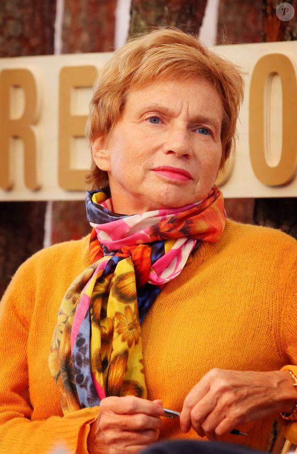 Exclusif - Laurence Parisot - Première édition des "Rencontres du progrès" à Latché dans les Landes, dans la commune de la célèbre maison de campagne de F. Mitterrand le 6 septembre 2019. Pendant plusieurs jours ateliers, conférences et rencontres vont se dérouler sous les pins Landais. © Patrick Bernard-Quentin Salinier/Bestimage