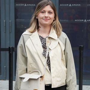 La soirée, festive et musicale, a réuni des artistes prestigieux comme Matthieu Chedid, Alain Souchon, Marine de la Star Academy ou Christine and the Queens.

Marine (Star Academy) arrive au concert de Sabrina Carpenter au palais omnisports Accor Arena à Paris, France, le 16 mars 2025. © Jack Bussat/Bestimage