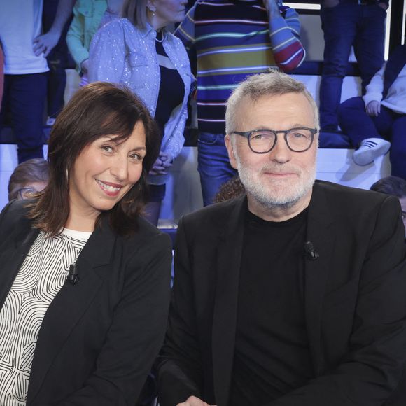 Karina Marimon, Laurent Ruquier - Enregistrement de l'émission "TPMP (Touche Pas à Mon Poste)", présentée par C.Hanouna et diffusée sur C8. Le 20 février 2024
© Jack Tribeca / Bestimage
