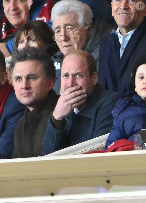 “J'avais des amis qui étaient fans d’Aston Villa et mon premier match était entre Bolton et Aston Villa en FA Cup dans les années 2000”, ajoute le prince William

Le prince William, prince de Galles assiste en tribune à la 7ème journée de Ligue des Champions 2024/2025 opposant l'AS Monaco à Aston Villa au stade Louis II de Monaco, le 21 janvier 2025. © Bruno Bebert/Bestimage