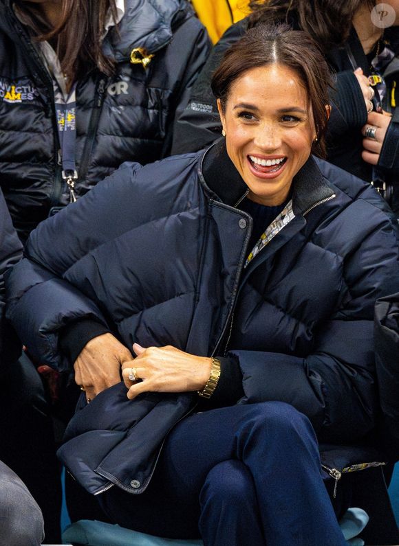 Meghan Markle, duchesse de Sussex, assiste à un match de basketball en fauteuil lors des "Invictus Games Vancouver Whistler 2025" à Vancouver, le 9 février 2025. Backgrid USA / Bestimage