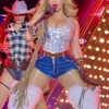 Beyonce Knowles en concert à Los Angeles dans le cadre de sa tournée "Cowboy Carter". Beyonce a fait monter sur scène ses filles Blue Ivy et Rumi Carter. Backgrid USA / Bestimage