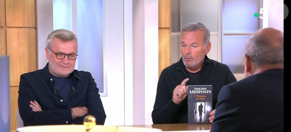 Laurent Baffie présente ses excuses à Thierry Ardisson dans "C à vous", le 6 mai 2025, sur France 5, Laurent Ruquier s'en mêle