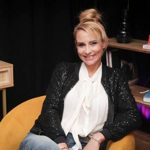 Des images attendrissantes qui montrent qu'Élodie Gossuin est toujours très proche de ses enfants partis du nid.

Rendez-vous avec Elodie Gossuin dans les locaux de Purepeople à Levallois-Perret  le 29 novembre 2024 - © Jack Tribeca / Bestimage