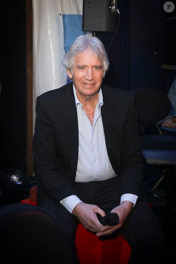 Exclusif - Yves Duteil - Backstage de l'enregistrement de l'émission "Le grand échiquier, Spéciale Raymond Devos", présentée par C.Chazal et M.Boujenah, et diffusée le 11 juillet sur France 2
© Jack Tribeca / Bestimage