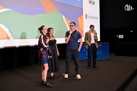 Michel Hazanavicius, le réalisateur de OSS 117 : le Caire, Nid d'espions, a présenté son film qu'il a mis en scène en 2006, dans le cadre des projections des films cultes lors de la 8ème édition du Festival Cinéroman à Nice au Pathé Gare du Sud, le 3 octobre 2026. Pour cette séance 20 ans après sa première diffusion, Michel etait accompagné par deux actrices du casting, à savoir sa femme Bérénice Béjo et Aure Atika, puis Charles Benoin, producteur et l'un des organisateurs du Festival. © Bruno Bebert / Dominique Jacovides / Bestimage