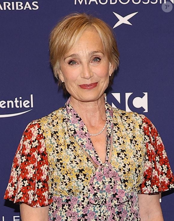 Si l'on se réfère au site professionnel du professeur François Olivennes, on découvre qu'il est spécialisé dans la prise en charge de la stérilité féminine et masculine 

Kristin Scott Thomas s’est mariée lors d’une cérémonie intime avec John Micklethwait, rédacteur-en-chef de Bloomberg