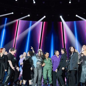 Lara Fabian annonce une mauvaise nouvelle à ses fans !

Exclusif - Yael Naim, Axelle Saint-Cirel, Solann, Muriel Robin, Anne Le Nen, Suzane, Emma Peters, Anne Sila, Gaetan Roussel, Julie Gayet, Philippine Lavrey, Nolwenn Leroy, Lara Fabian, Vitaa - Enregistrement du concert "Nos voix pour toutes", au profit de La fondation des femmes, à l'Adidas Arena à Paris, diffusée sur TMC
© Cyril Moreau-Coadic Guirec / Bestimage