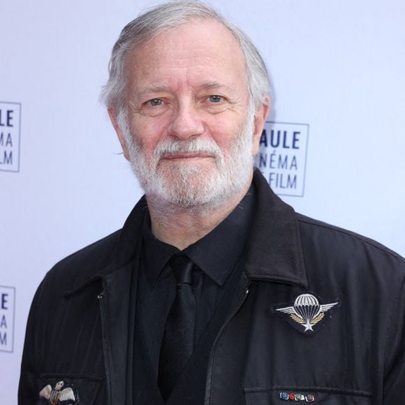 Il encourage leurs passions et ne souhaitent surtout pas qu'elles essaient de le contenter

Francis Huster assiste à la cérémonie de clôture du 10e Festival du cinéma et de la musique de film à La Baule, France, le 30 juin 2024.

Photo par Jerome Domine/ABACAPRESS.COM