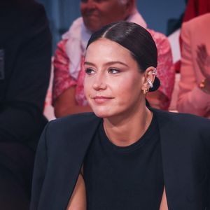 Adèle Exarchopoulos - Plateau de l'émission "C à vous" lors du 79ème Festival International du Film de Cannes le 18 mai 2026. © Jack Tribeca / Bestimage