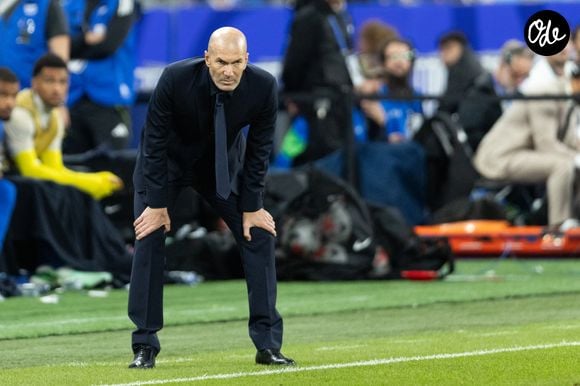 Zinedine Zidane lors du match de football de la Ligue des nations de l'UEFA opposant la France à l'Italie (1-1) au Stade de France à Saint-Denis, France, le 2 octobre 2026. © Cyril Moreau/Bestimage