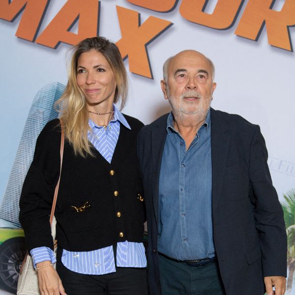 Acteur de renom, Gérard Jugnot a vu sa vie sentimentale faire l’objet de remarques déplacées.

Patricia Campi et Gerard Jugnot assistent à l'avant-première du film 'Trois Jours Max' au Grand Rex à Paris, France. Photo by Nasser Berzane/ABACAPRESS.COM