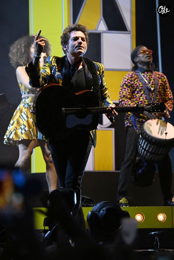 Nice Jazz Fest 2025 à Nice - Jour 2 - "M Lamomali " sur la scène Massena, le 25 juillet 2025. Fatoumata Diawara et Matthieu Chédid ont présenté le projet musical Lamomali, où musiques traditionnelles africaines se mélangent au son rock du Guitar Hero français. © Bruno Bebert / Bestimage