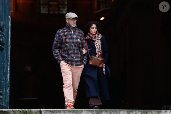 Eric Cantona et sa femme Rachida Brakni - Sorties des obsèques de Niels Arestrup à l'Église Saint-Roch à Paris. Le 10 décembre 2024
© Christophe Clovis / Bestimage