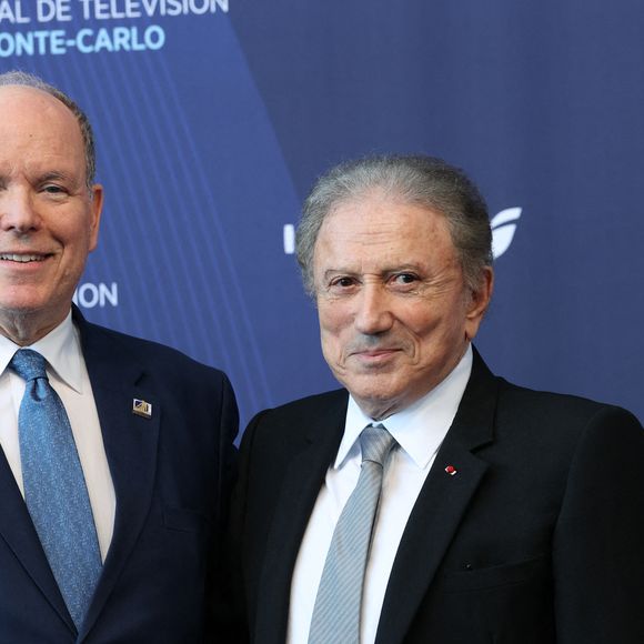 Le prince Albert II de Monaco et Michel Drucker lors de la 65e édition du Festival TV de Monte-Carlo, au Monte Carlo Beach, le 12 juin 2026.

© Claudia Albuquerque / Bestimage