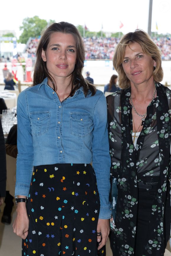 Intérieur - Exclusif - Charlotte Casiraghi et Virginie Coupérie-Eiffel - People dans le pavillon Eiffel décoré par Luxury Living lors du Longines Paris Eiffel Jumping au Bois de Boulogne à la plaine de Jeux de Bagatelle à Paris le 2 juillet 2016. 
© Olivier Borde / Veeren / Bestimage