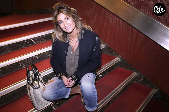 La naissance de sa fille Georgia est arrivée après un long parcours marqué par six inséminations artificielles et quatre FIV.

Caroline Ithurbide lors de la générale du nouveau spectacle d'Alex Goude "Tout va mâle ?" au théâtre du Grand Point Virgule à Paris, le 13 octobre 2025.

© Cédric Perrin / Bestimage