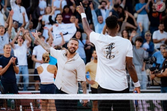 Gael Monfils de France et Matt Pokora chanteur de France lors de la soirée Gael et ses amis de la 4ème journée de qualification de Roland-Garros 2026 à Roland Garros le 20 mai 2026 à Paris, France. © Pauline Figuet/Sport Press Photo via ZUMA Press/Bestimage