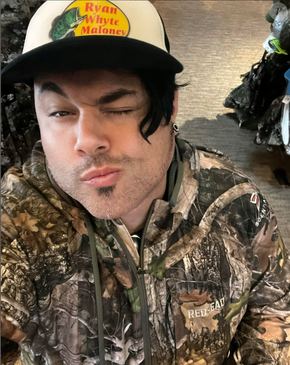 Il s'agit de Ryan Whyte Maloney
Un candidat de "The Voice US" a mis fin à ses jours