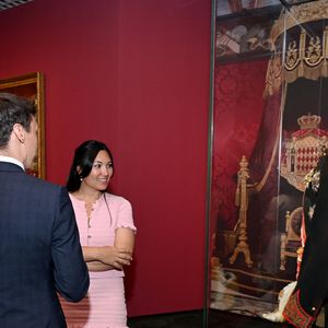 Marie Ducruet, qui était également présente, a été éblouie par le discours de son mari.

Louis et Marie Ducruet lors de l'inauguration de l'exposition "Monaco et les Napoléon(s) - Destins croisés", au Grimaldi Forum à Monaco, le 10 juillet 2025.

Photo : Bruno Bebert / Bestimage