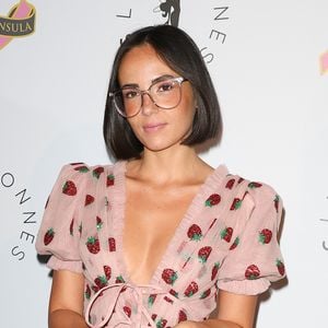 Après son combat contre un lymphome, Agathe Auproux semble aujourd’hui pleinement épanouie dans cette nouvelle vie.

Agathe Auproux - Photocall du 4ème gala de charité de l'association "Les Bonnes Fées" à l'occasion de la campagne mondiale "Octobre Rose" à l'hôtel Peninsula, Paris le 5 octobre 2023. © Coadic Guirec/Bestimage