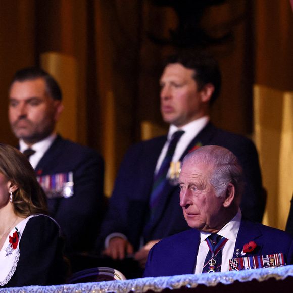Kate Middleton, son fils le prince George, le roi Charles III et la reine Camilla au Royal Albert Hall à Londres pour le Festival du Souvenir de la Royal British Legion. Le 8 novembre 2025. © Julien Burton / Bestimage