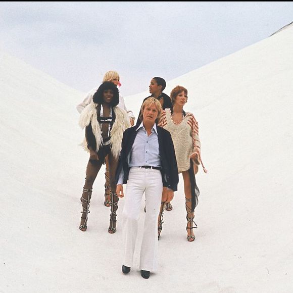 Claude François et ses Claudettes à Deauville.
Bestimage