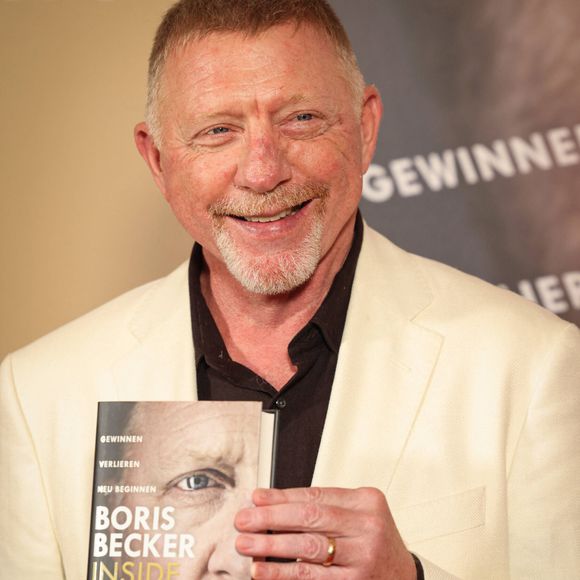 Boris Becker et sa femme Lilian de Carvalho Monteiro (enceinte) lors de la présentation du livre "Inside" de Boris Becker au cinéma Delphi LUX à Berlin le 11 septembre 2025. © Imago / PsnewZ / Bestimage