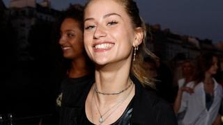 À 20 ans, Sasha est une jeune mariée ! La sublime fille de Filip Nikolic a dit oui loin de la France et partage des photos de la cérémonie