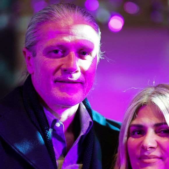 Emmanuel Petit et sa compagne Asma - Défilé pour célébrer la fashion week au Printemps Haussman à Paris le 4 mars 2025.

© Anne-Sophie Guebey / Bestimage