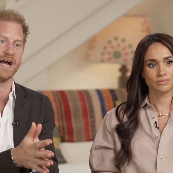 Le prince Harry, duc de Sussex et Meghan Markle, duchesse de Sussex, lors d'une interview pour l'émission "CBS News Sunday Morning", diffusée le 4 août 2024. Lors de ce programme, le couple princier a évoqué leurs enfants, Archie Harrison, 5 ans et Lilibet Diana, 3 ans et leur volonté de les protéger des dangers du web. JLPPA / Bestimage