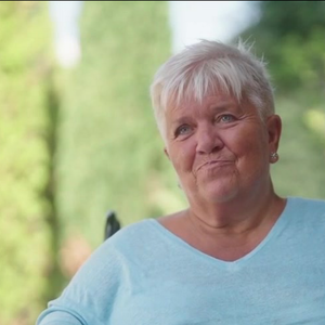 Patrick Bruel continue de contester les faits qui lui sont reprochés et de clamer son innocence.

Mimi Mathy dans le portrait de la semaine d'Audrey Crespo-Mara sur Sept à Huit, le 30 août 2026 - TF1