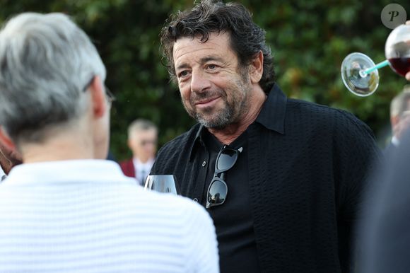 Patrick Bruel (invité d'honneur) - Cérémonie d'ouverture du Festival International du Film de Pauillac au Château d'Armailhac à Pauillac le 8 juillet 2025. © Jean-Marc Lhomer/Bestimage