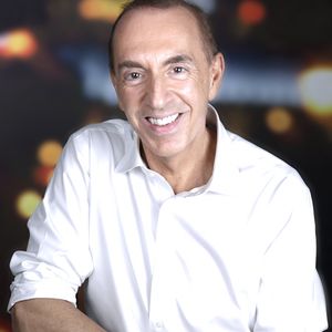 En cause la polémique autour de Jean-Marc Morandini. 
Exclusif - Portrait de Jean-Marc Morandini à Paris, le 11 juin 2025. © Cédric Perrin/Bestimage